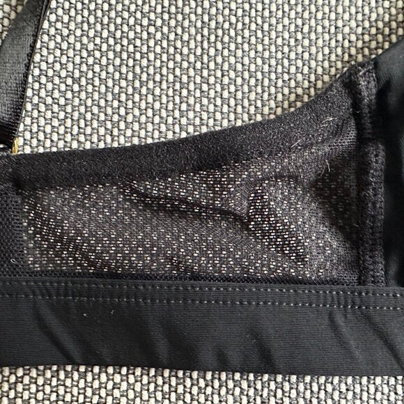 Pepper Limitless Wirefree Scoop Bra - Black - Small - Lightly Used, Excellent Co - Picture 7 of 9